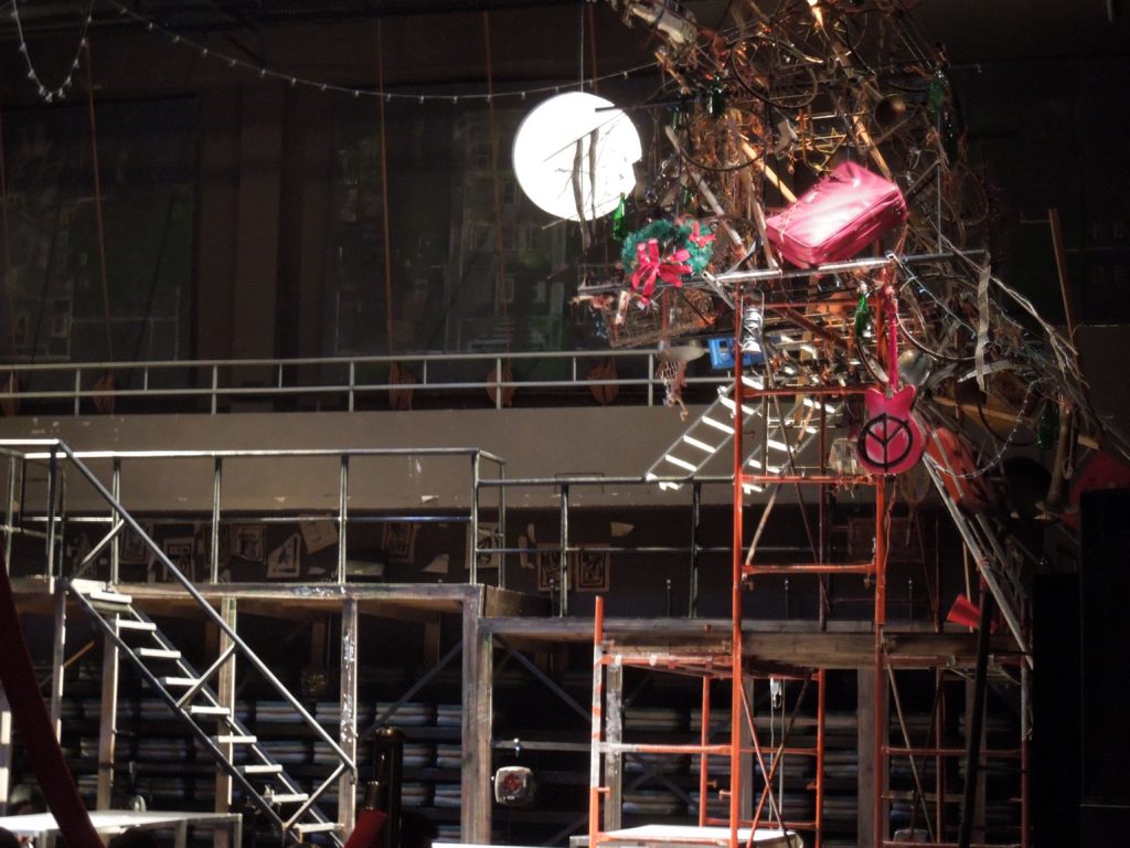 The stage of the Havana production of Rent, January 2015